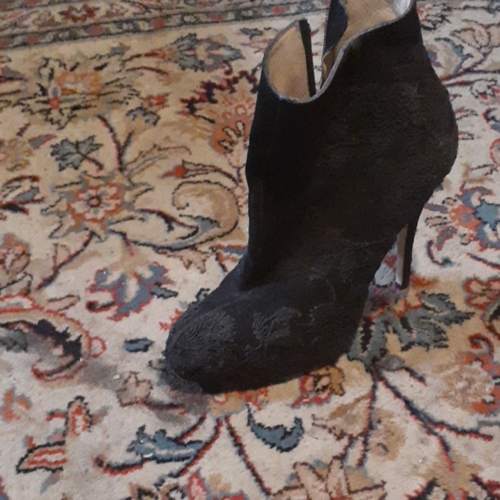 Black velvet boots